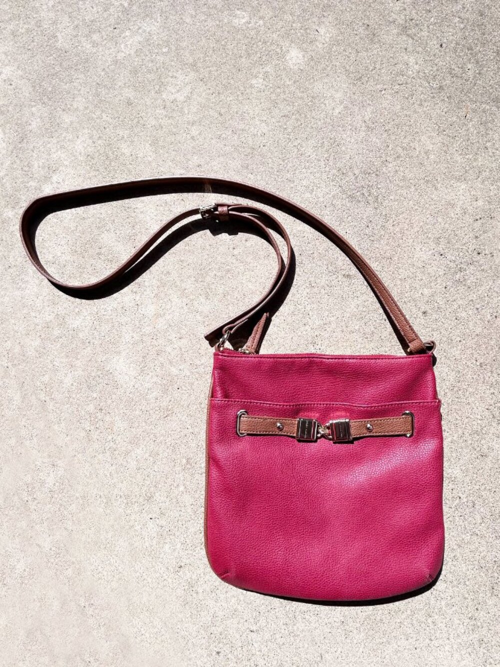Tommy Hilfger red and tan leather zip crossbody bag